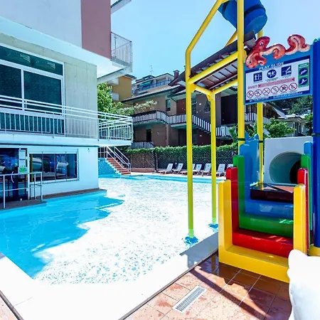 Fabilia Family Delfino Milano Marittima